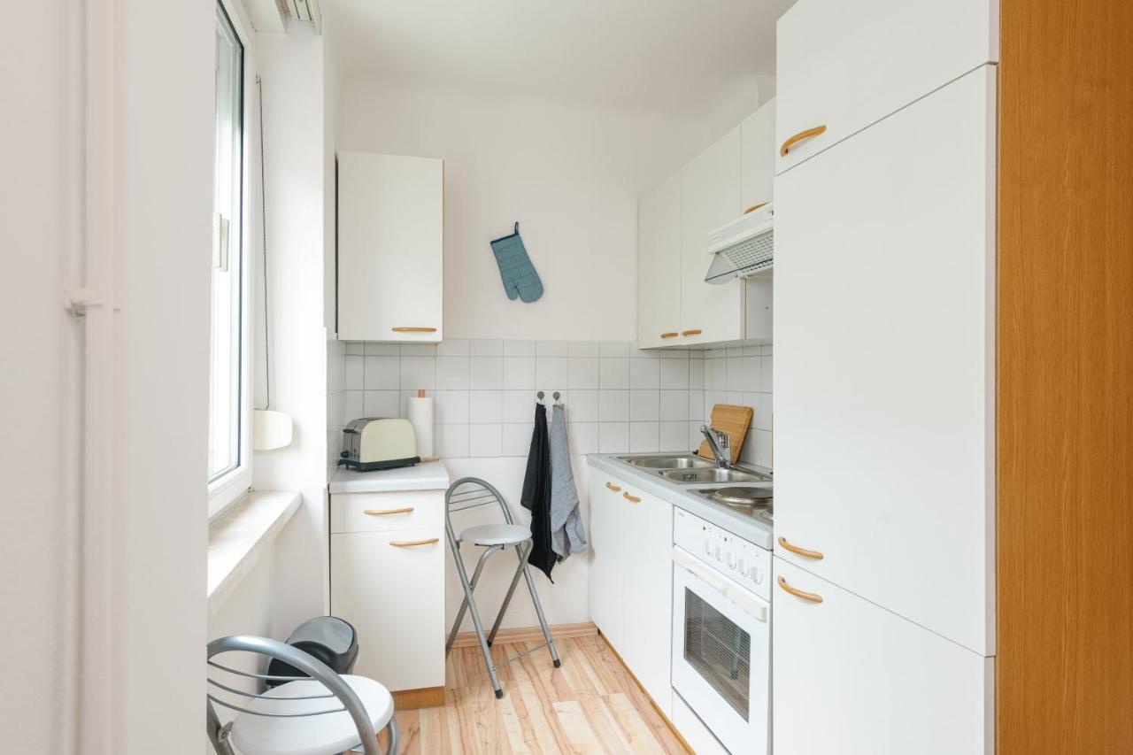 Service Apartment Direkt Neben Hauptbahnhof Graz Bagian luar foto