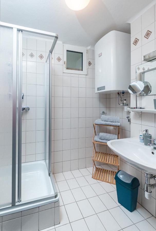 Service Apartment Direkt Neben Hauptbahnhof Graz Bagian luar foto